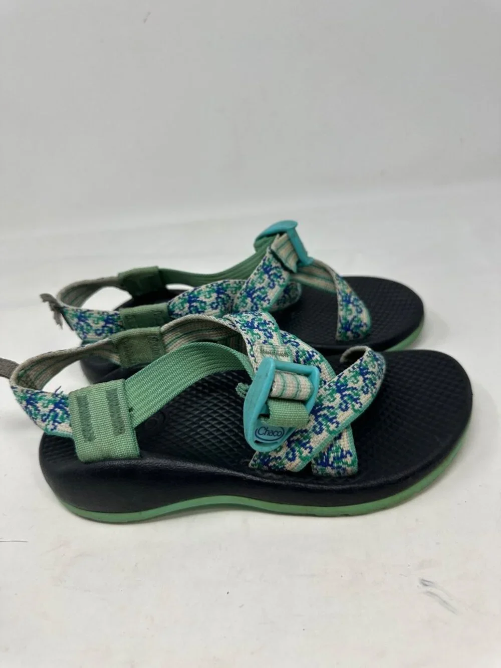 Chaco Kids Z/1 Classic Sport Sandals Size 1 Green Blue Hiking Water Shoes
